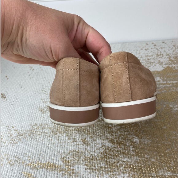 NATURALIZER Tan Suede Tassel Loafers | Size 7W - Picture 6 of 11